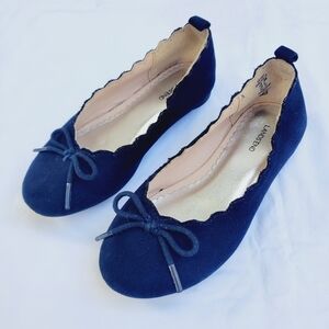 Land's End Little Girl's Navy Ballet Flats - child size 10